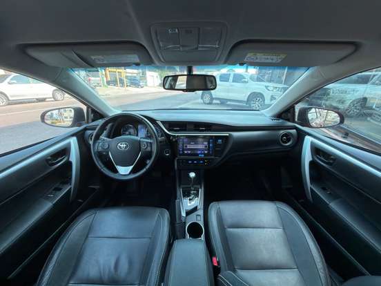 TOYOTA-COROLLA-2019