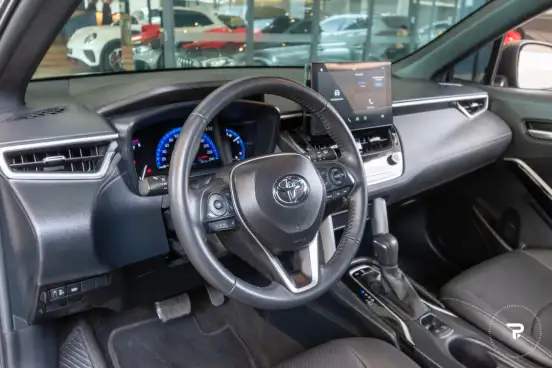 TOYOTA-COROLLA CROSS-2025
