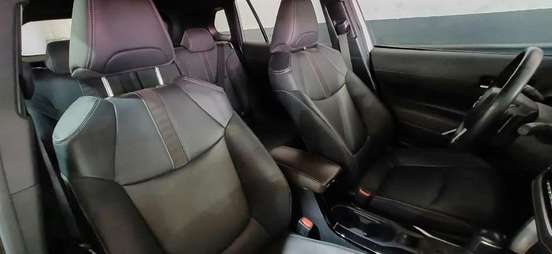 TOYOTA-COROLLA CROSS-2024