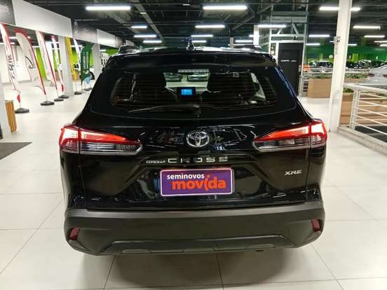 TOYOTA-COROLLA CROSS-2024