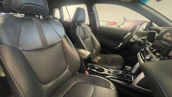 TOYOTA-COROLLA CROSS-2024