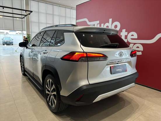TOYOTA-COROLLA CROSS-2022