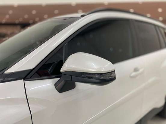 TOYOTA-COROLLA CROSS-2023