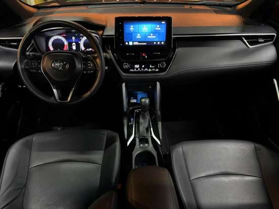 TOYOTA-COROLLA CROSS-2024