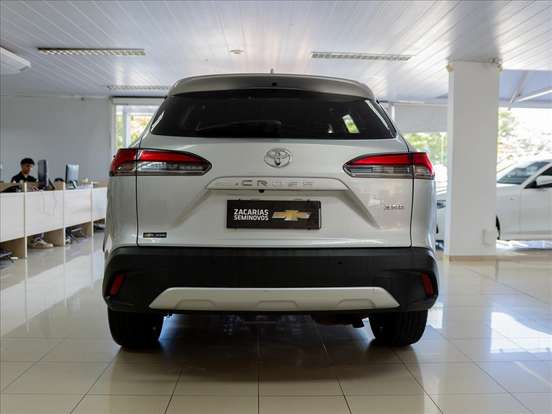 TOYOTA-COROLLA CROSS-2023