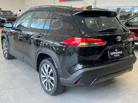 TOYOTA-COROLLA CROSS-2023