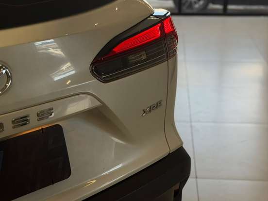 TOYOTA-COROLLA CROSS-2023