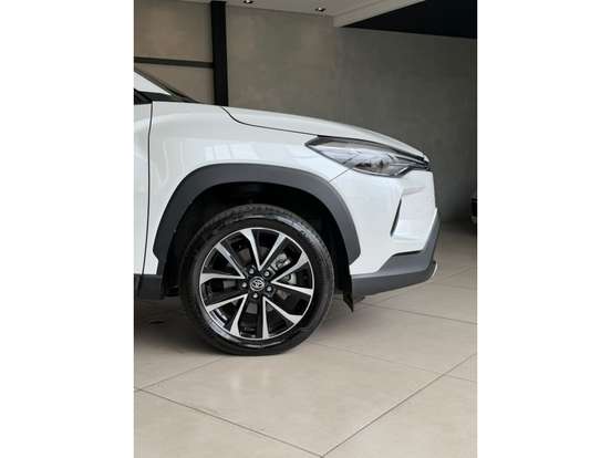 TOYOTA-COROLLA CROSS-2024
