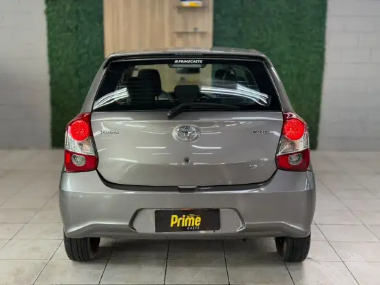 TOYOTA-ETIOS-1.3 X 16V FLEX 4P MANUAL TOYOTA-ETIOS-2018
