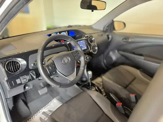 TOYOTA-ETIOS-1.5 X PLUS 16V FLEX 4P AUTOMÁTICO TOYOTA-ETIOS-2019