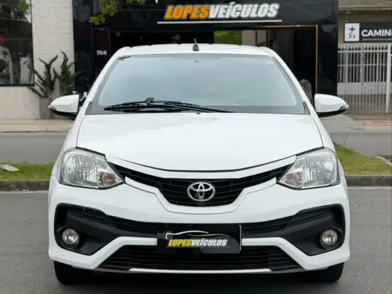 TOYOTA-ETIOS-1.5 XLS 16V FLEX 4P AUTOMÁTICO TOYOTA-ETIOS-2017