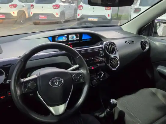 TOYOTA-ETIOS-1.5 XS SEDAN 16V FLEX 4P MANUAL TOYOTA-ETIOS-2017