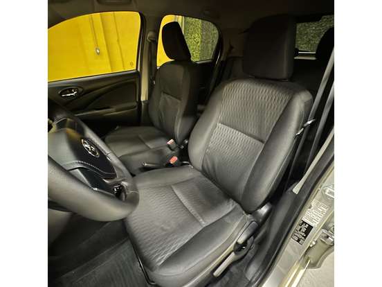TOYOTA-ETIOS-2016