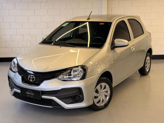 TOYOTA-ETIOS-2019
