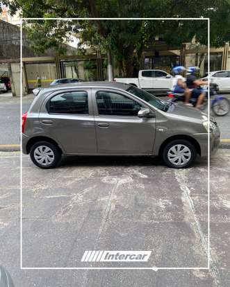 TOYOTA-ETIOS-1.3 X 16V FLEX 4P MANUAL TOYOTA-ETIOS-2017