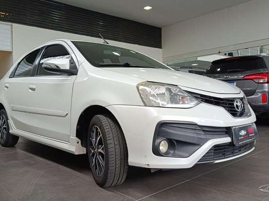 TOYOTA-ETIOS-1.5 PLATINUM 16V FLEX 4P AUTOMÁTICO TOYOTA-ETIOS-2017