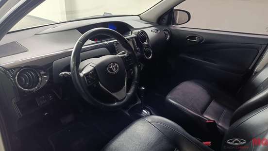 TOYOTA-ETIOS-2017