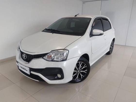 TOYOTA ETIOS 1.5 PLATINUM 16V FLEX 4P AUTOMÁTICO