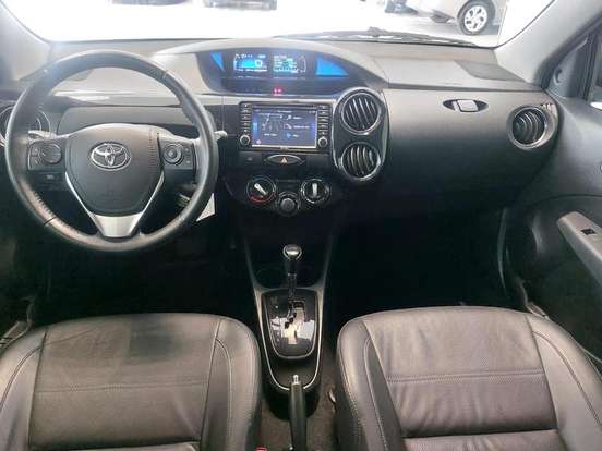 TOYOTA-ETIOS-1.5 PLATINUM 16V FLEX 4P AUTOMÁTICO TOYOTA-ETIOS-2017