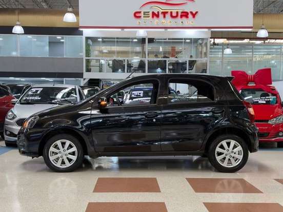 TOYOTA-ETIOS-2018