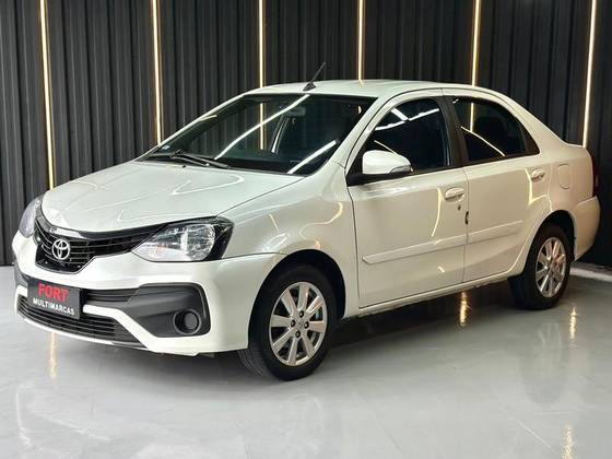 TOYOTA ETIOS 1.5 X SEDAN 16V FLEX 4P MANUAL
