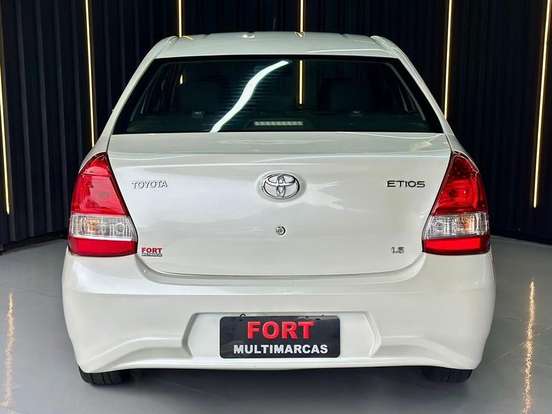 TOYOTA-ETIOS-1.5 X SEDAN 16V FLEX 4P MANUAL TOYOTA-ETIOS-2020