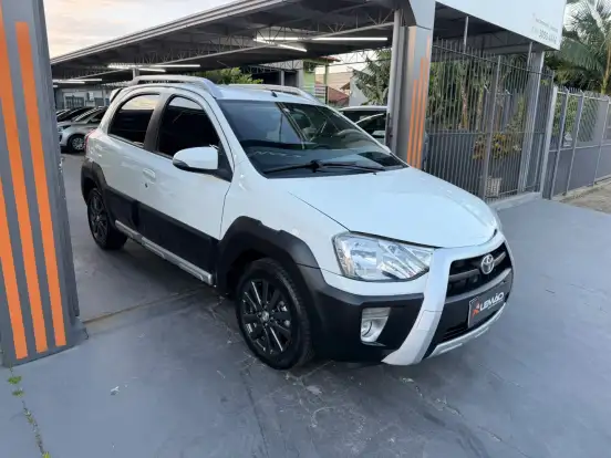 TOYOTA-ETIOS CROSS-1.5 16V FLEX 4P MANUAL TOYOTA-ETIOS CROSS-2014