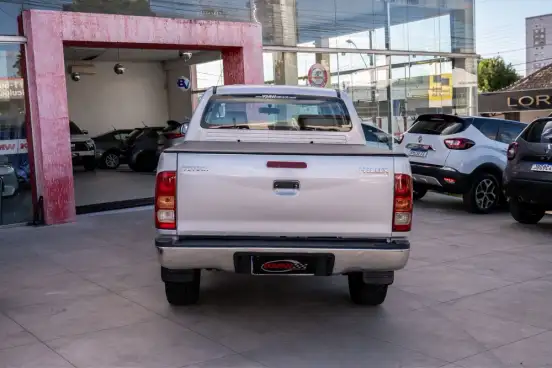 TOYOTA-HILUX-2008