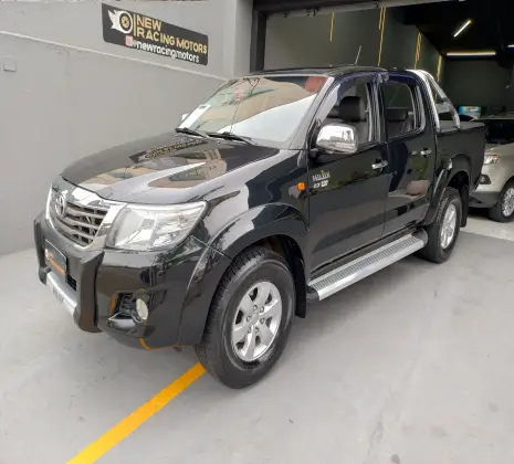 TOYOTA HILUX 2.7 SR 4X2 CD 16V FLEX 4P AUTOMÁTICO