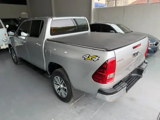 TOYOTA-HILUX-2.7 SRV 4X4 CD 16V FLEX 4P AUTOMÁTICO TOYOTA-HILUX-2019
