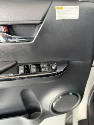 TOYOTA-HILUX-2019