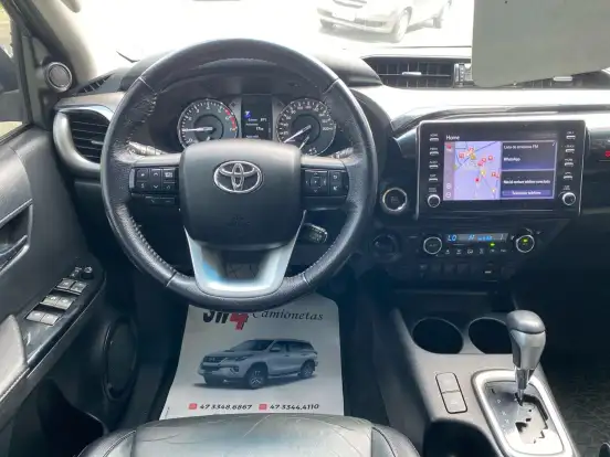 TOYOTA-HILUX-2.7 VVT-i FLEX CD SRV 4X4 AUTOMÁTICO TOYOTA-HILUX-2021