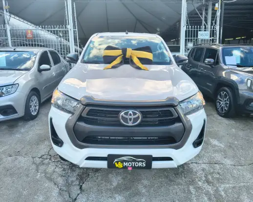 TOYOTA-HILUX-2.8 D-4D TURBO DIESEL CD POWER PACK 4X4 MANUAL TOYOTA-HILUX-2022