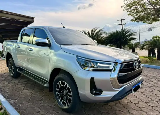 TOYOTA-HILUX-2026