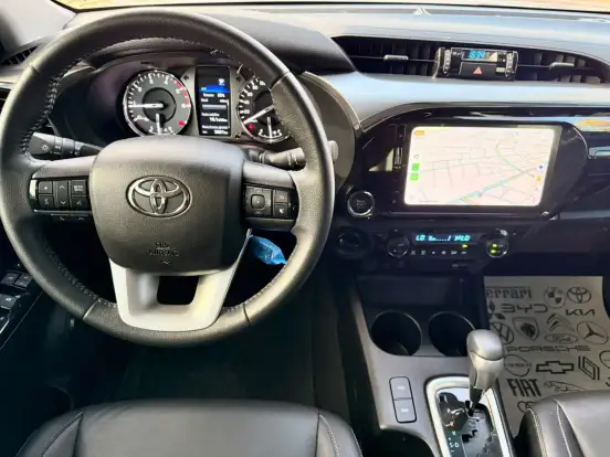 TOYOTA-HILUX-2.8 D-4D TURBO DIESEL CD SRV 4X4 AUTOMÁTICO TOYOTA-HILUX-2026