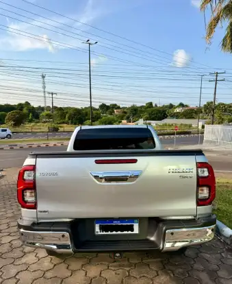 TOYOTA-HILUX-2.8 D-4D TURBO DIESEL CD SRV 4X4 AUTOMÁTICO TOYOTA-HILUX-2026