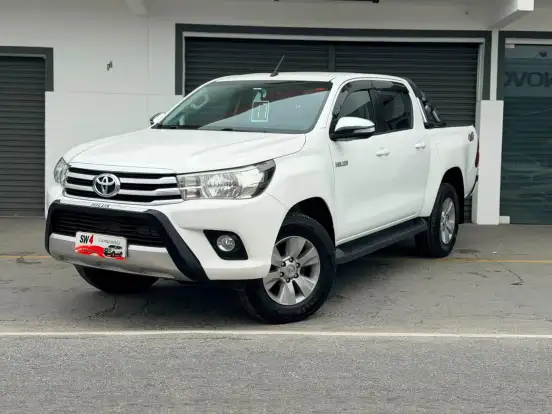 TOYOTA-HILUX-2.8 SRV 4X4 CD 16V DIESEL 4P AUTOMÁTICO TOYOTA-HILUX-2016