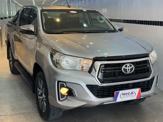 TOYOTA HILUX 2.8 SRV 4X4 CD 16V DIESEL 4P AUTOMÁTICO