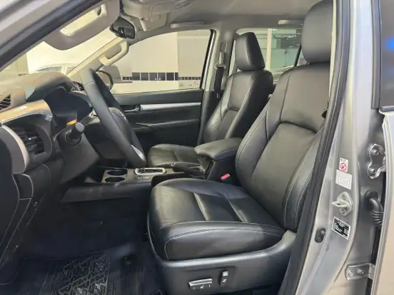 TOYOTA-HILUX-2018
