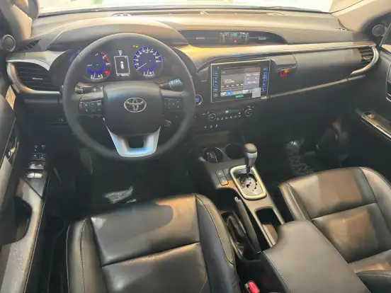 TOYOTA-HILUX-2.8 SRV 4X4 CD 16V DIESEL 4P AUTOMÁTICO TOYOTA-HILUX-2018
