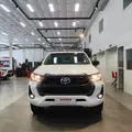 TOYOTA HILUX 2.8 D-4D TURBO DIESEL CD SR 4X4 AUTOMÁTICO TOYOTA HILUX 2.8 D-4D TURBO DIESEL CD SR 4X4 AUTOMÁTICO