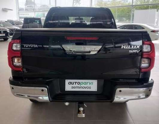 TOYOTA-HILUX-2024