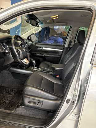 TOYOTA-HILUX-2022