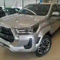 TOYOTA HILUX 2.8 D-4D TURBO DIESEL CD SRX PLUS 4X4 AUTOMÁTICO TOYOTA HILUX 2.8 D-4D TURBO DIESEL CD SRX PLUS 4X4 AUTOMÁTICO