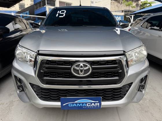 TOYOTA HILUX 2.8 SRV 4X4 CD 16V DIESEL 4P AUTOMÁTICO