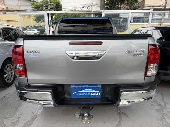TOYOTA-HILUX-2.8 SRV 4X4 CD 16V DIESEL 4P AUTOMÁTICO TOYOTA-HILUX-2019