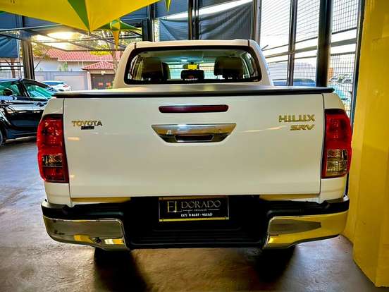 TOYOTA-HILUX-2.8 SRV 4X4 CD 16V DIESEL 4P AUTOMÁTICO TOYOTA-HILUX-2017