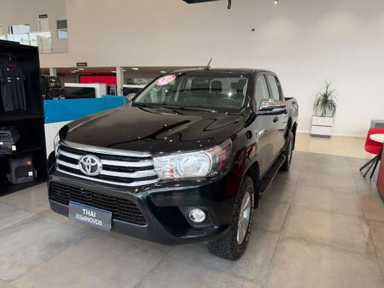 TOYOTA-HILUX-2016