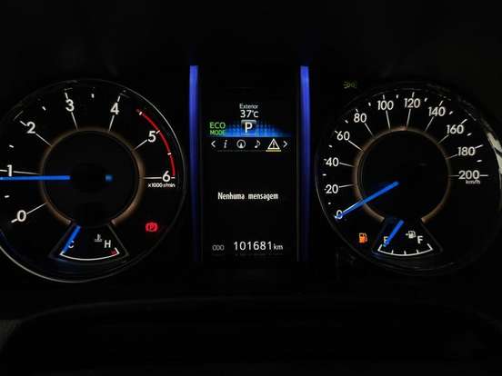 TOYOTA-HILUX-2.8 SRX 4X4 CD 16V DIESEL 4P AUTOMÁTICO TOYOTA-HILUX-2017