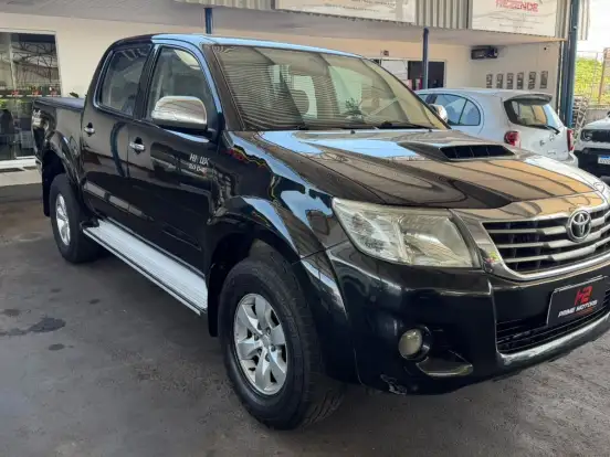 TOYOTA-HILUX-3.0 SRV 4X4 CD 16V TURBO INTERCOOLER DIESEL 4P AUTOMÁTICO TOYOTA-HILUX-2012